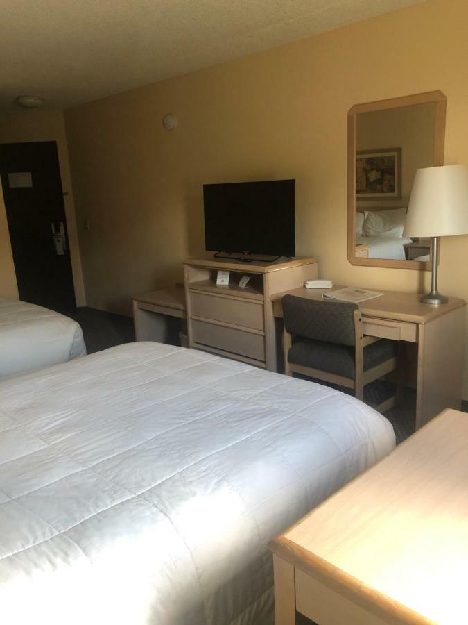 Guesthouse Inn & Suites Eugene/Springfield Exteriör bild