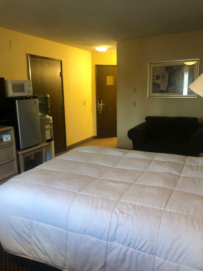 Guesthouse Inn & Suites Eugene/Springfield Exteriör bild