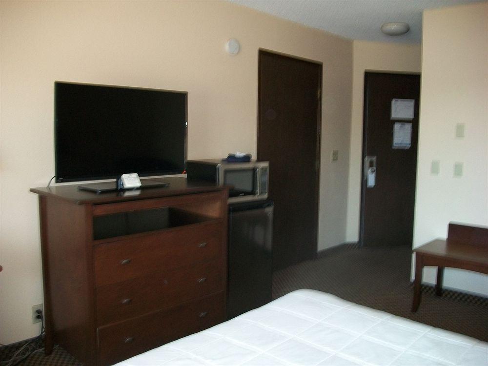 Guesthouse Inn & Suites Eugene/Springfield Exteriör bild